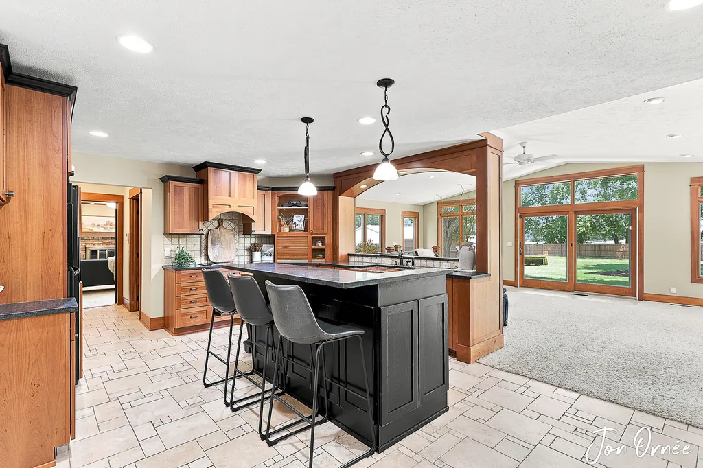 6055 141st Avenue Laketown Township MI 49423