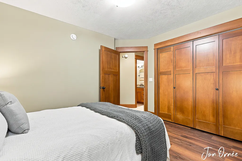 6055 141st Avenue Laketown Township MI 49423