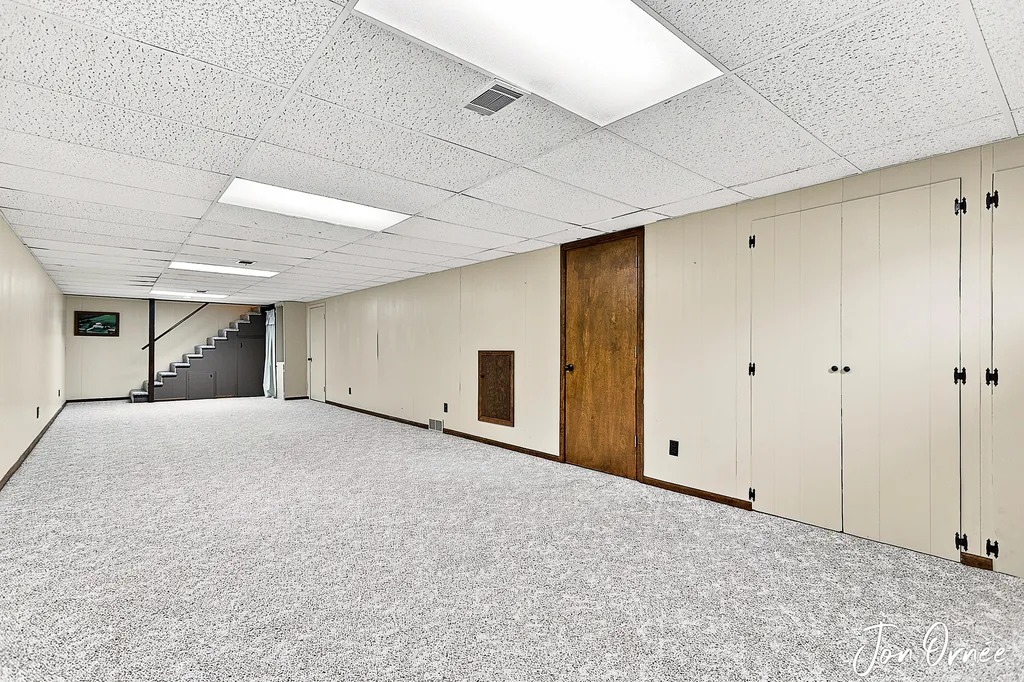 6055 141st Avenue Laketown Township MI 49423