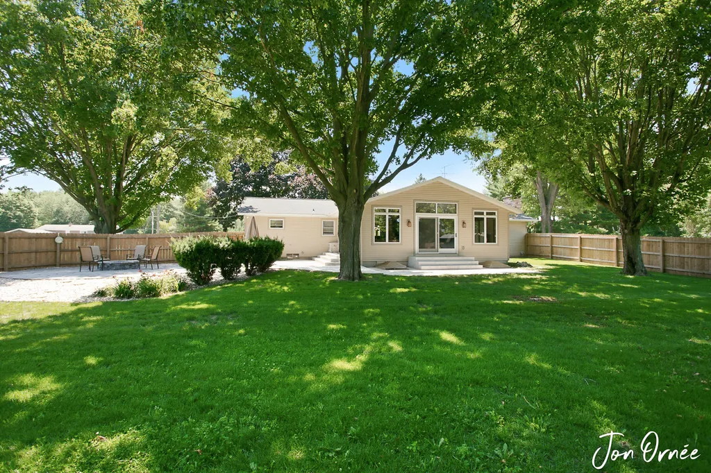 6055 141st Avenue Laketown Township MI 49423