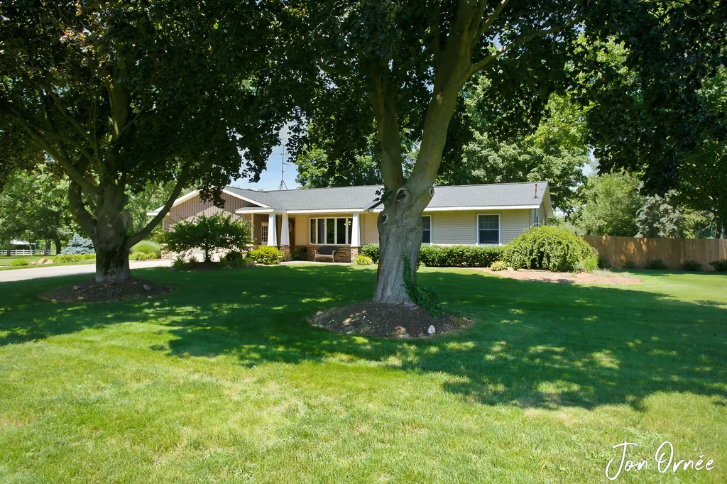 6055 141st Avenue Laketown Township MI 49423