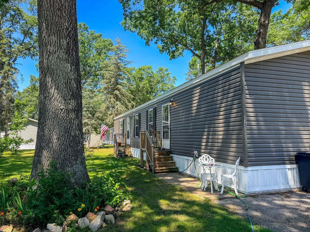 2361 Oak Street Cedar Creek Township MI 49457