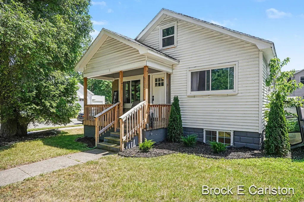 855 Windsor Avenue Muskegon City MI 49441