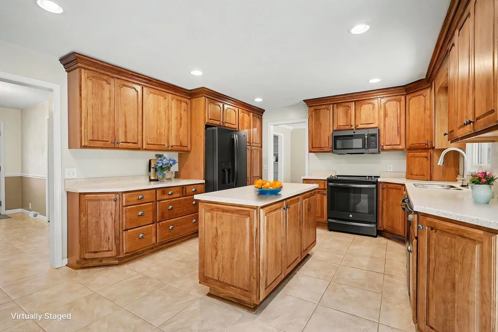 16115 Harbor View Drive Ferrysburg City MI 49456
