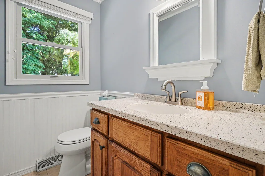 16115 Harbor View Drive Ferrysburg City MI 49456