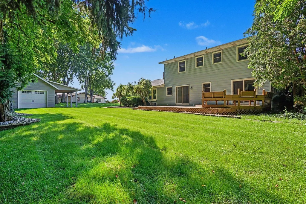 16115 Harbor View Drive Ferrysburg City MI 49456