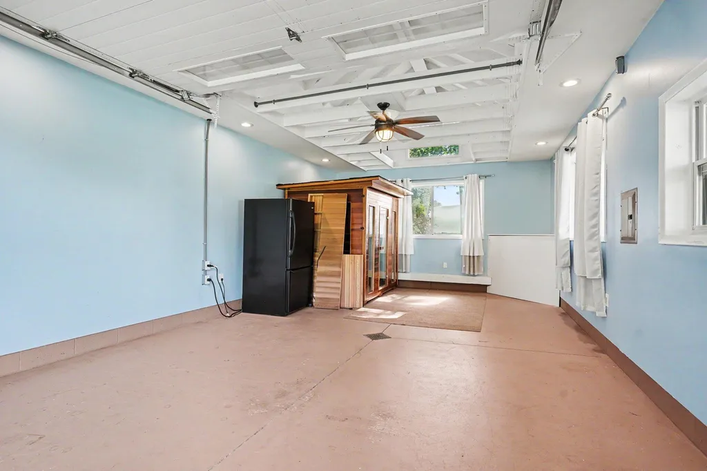 16115 Harbor View Drive Ferrysburg City MI 49456