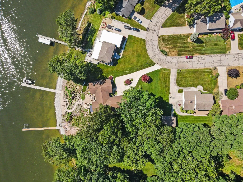 16115 Harbor View Drive Ferrysburg City MI 49456
