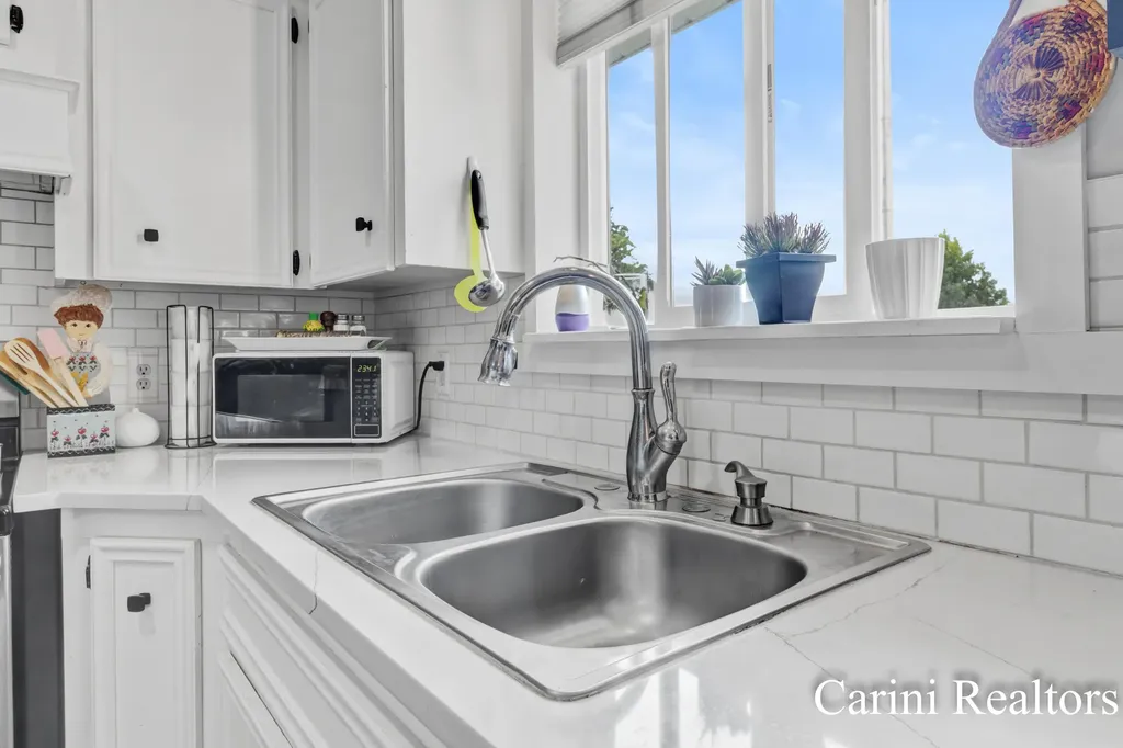 11154 Summer Drive Holland Charter Township MI 49464
