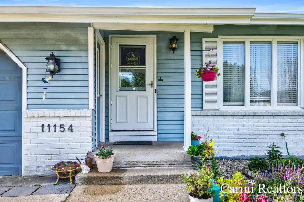 11154 Summer Drive Holland Charter Township MI 49464