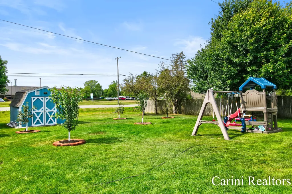 11154 Summer Drive Holland Charter Township MI 49464