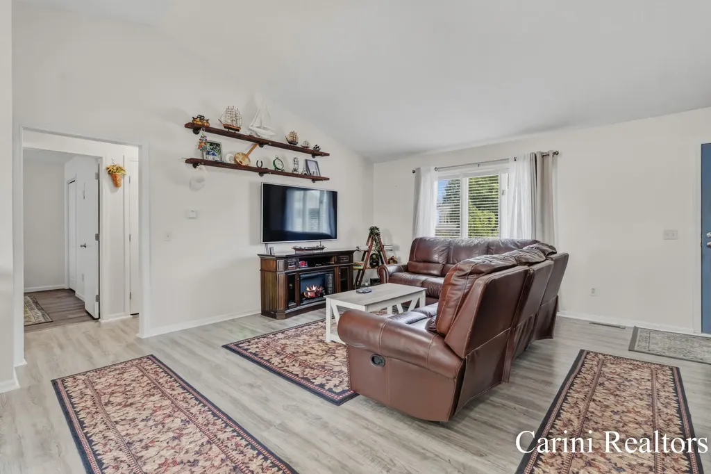 11154 Summer Drive Holland Charter Township MI 49464