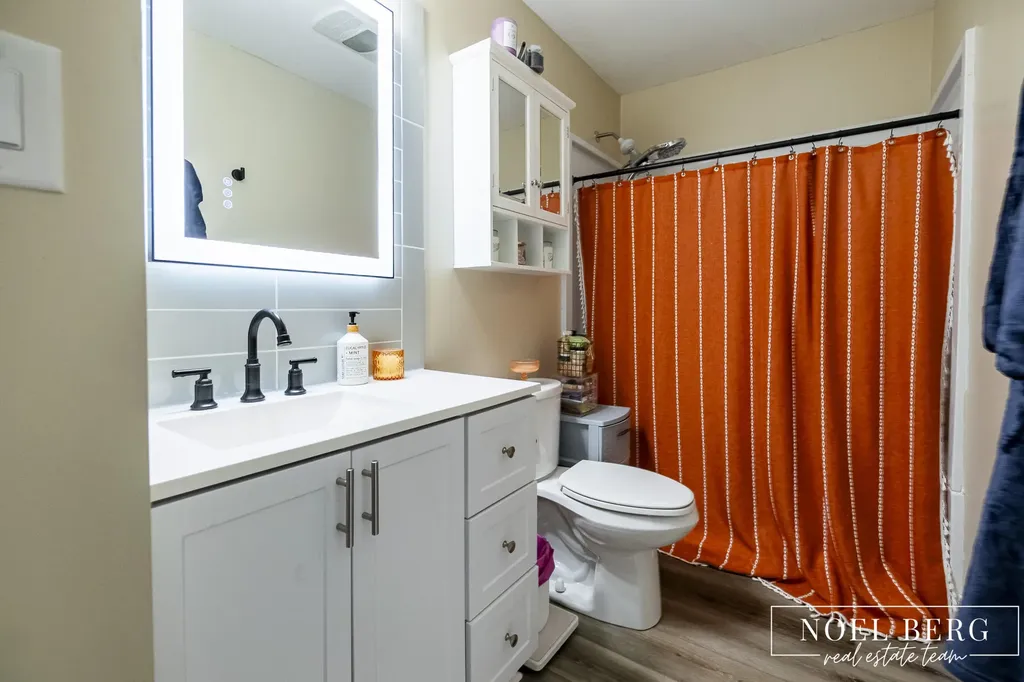 4147 S Brooks Road Fruitport Charter Township MI 49444