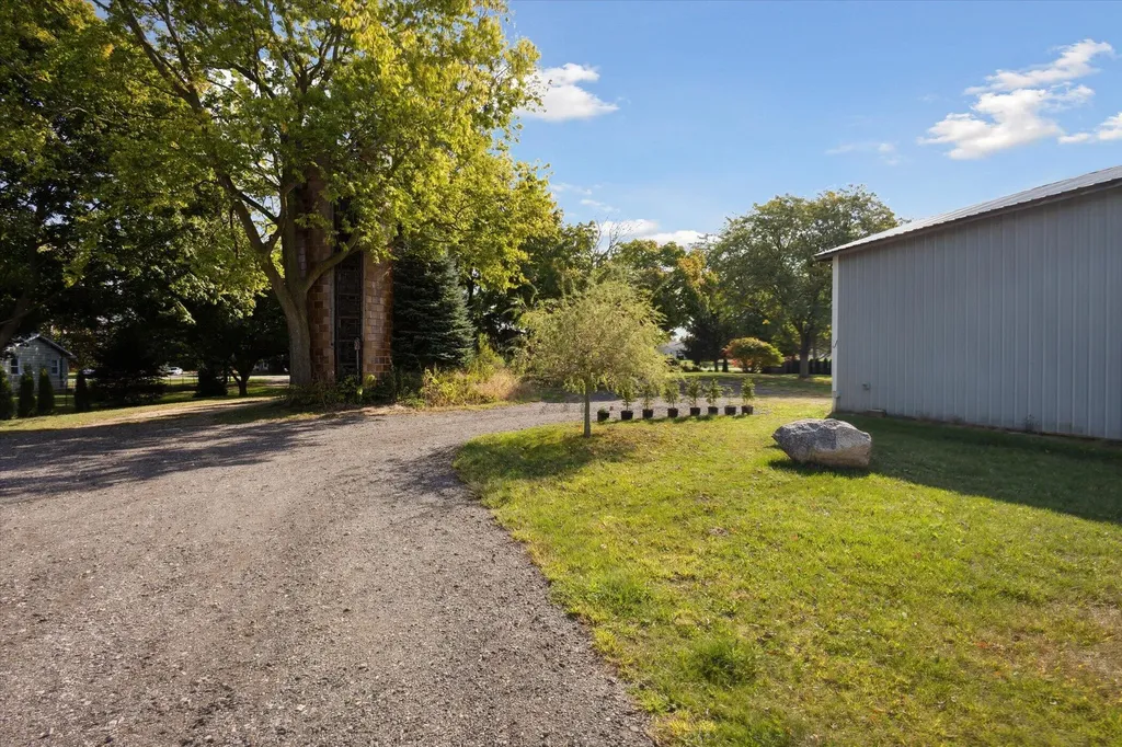 2434 S Cochran Road Carmel Township MI 48813