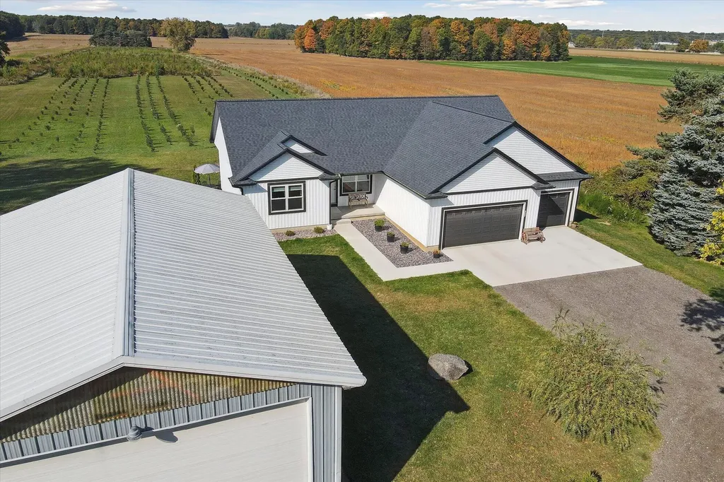 2434 S Cochran Road Carmel Township MI 48813