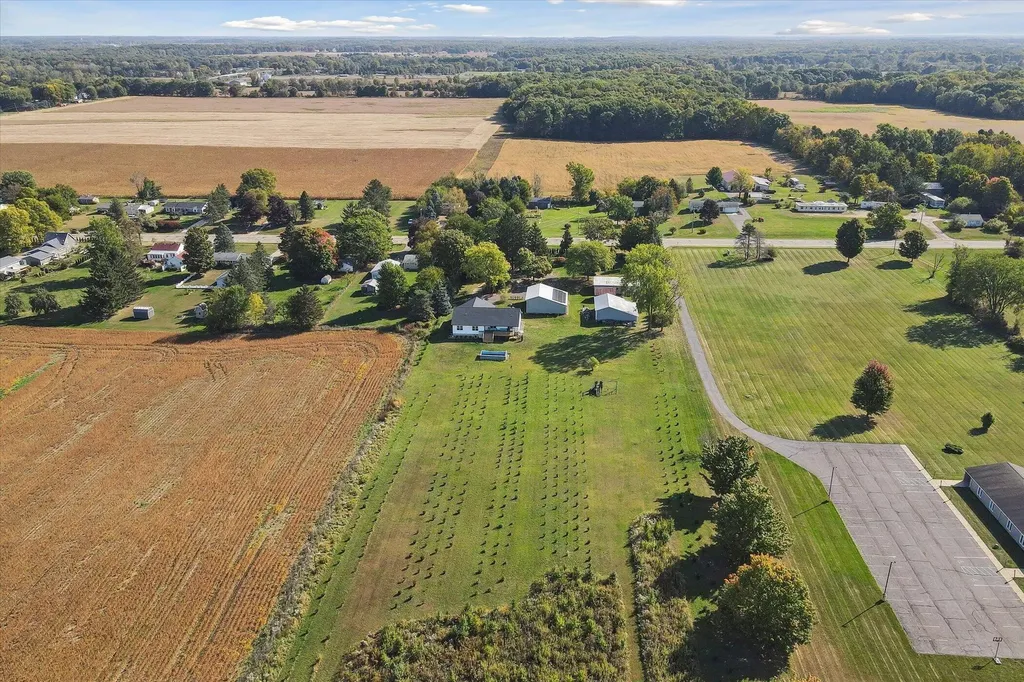 2434 S Cochran Road Carmel Township MI 48813
