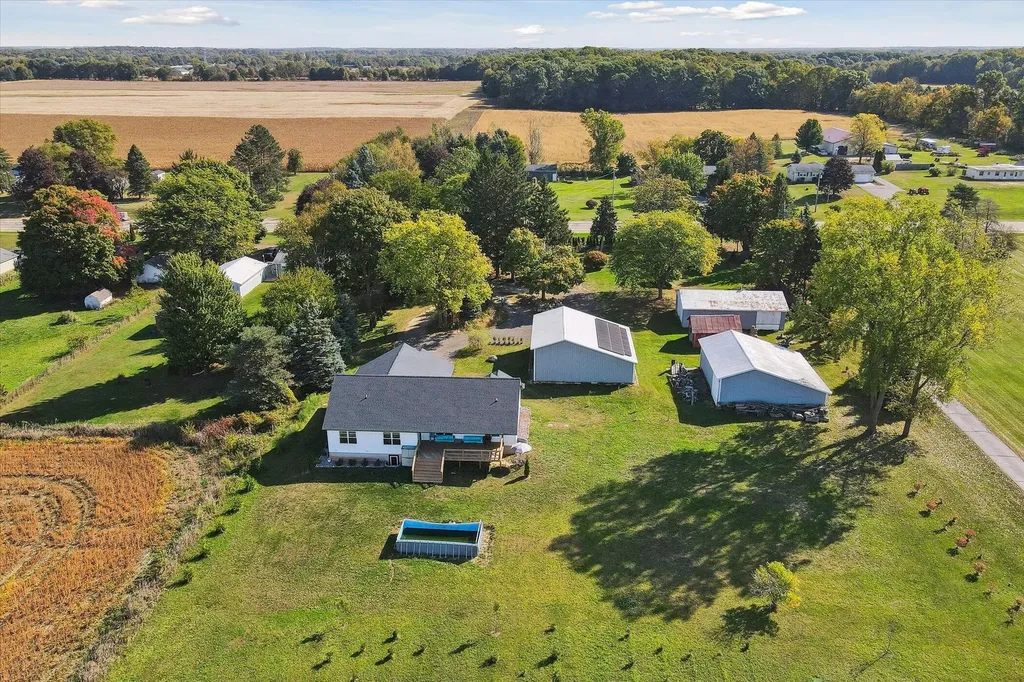 2434 S Cochran Road Carmel Township MI 48813
