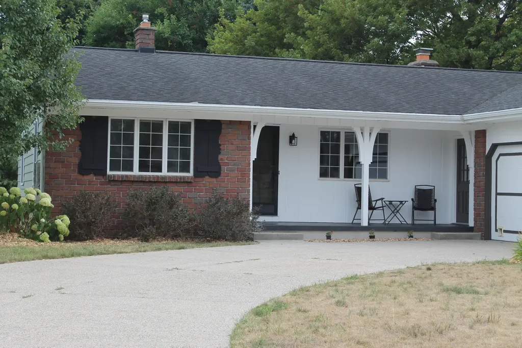 4558 41st Street SW Grandville City MI 49418