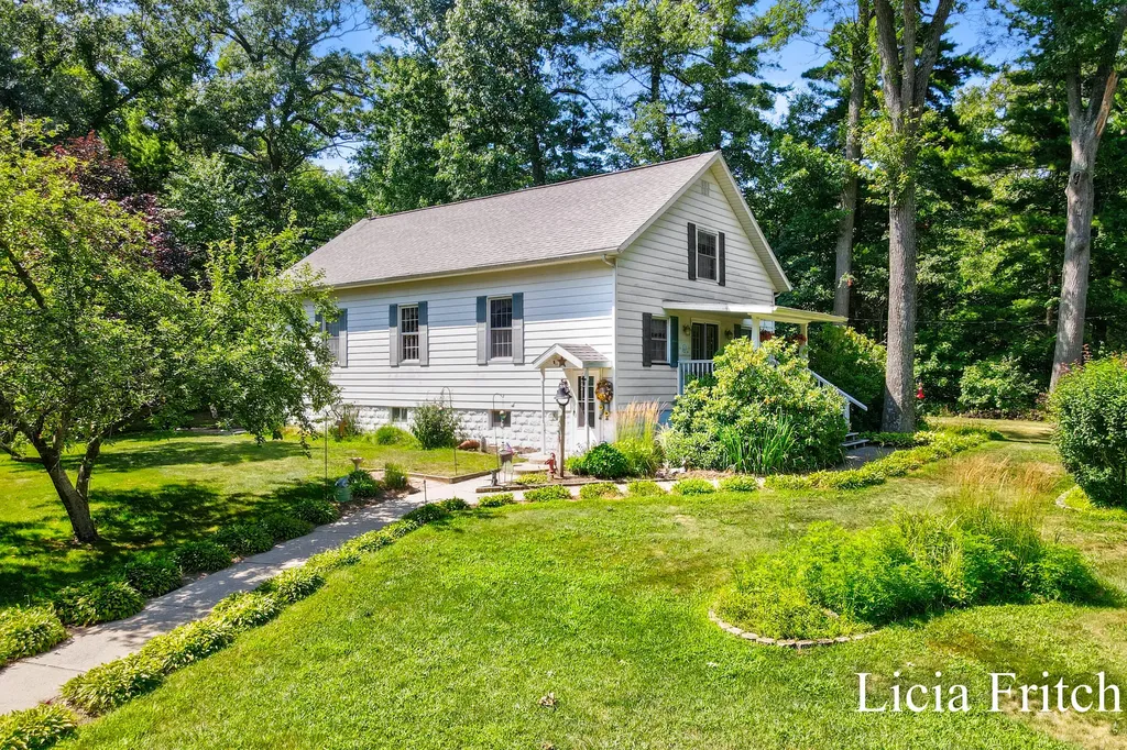 6421 Durham Road Fruitland Township MI 49461