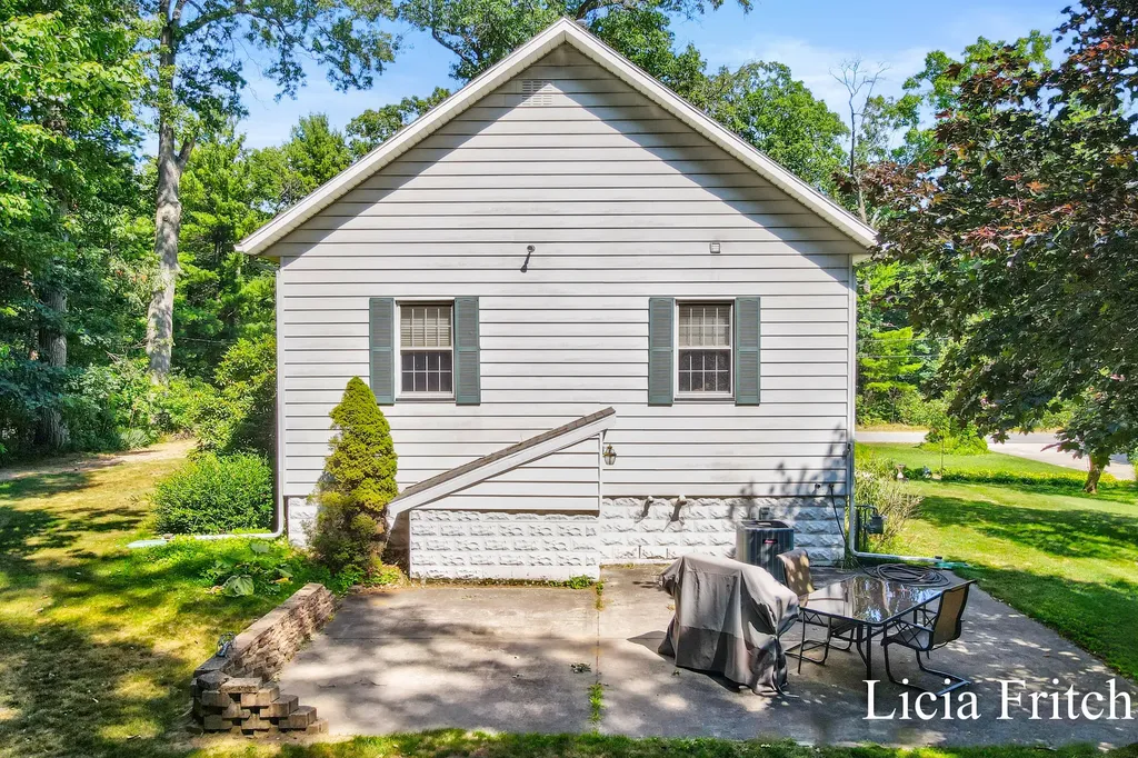 6421 Durham Road Fruitland Township MI 49461