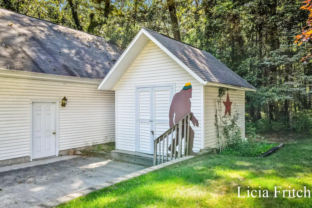 6421 Durham Road Fruitland Township MI 49461