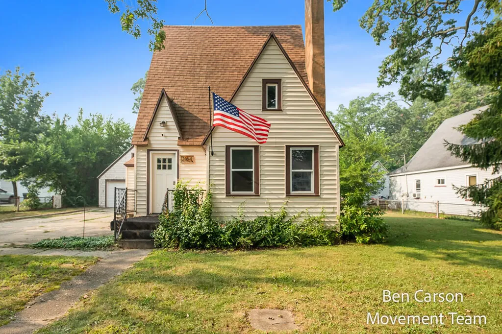 2164 Letart Avenue Muskegon City MI 49441