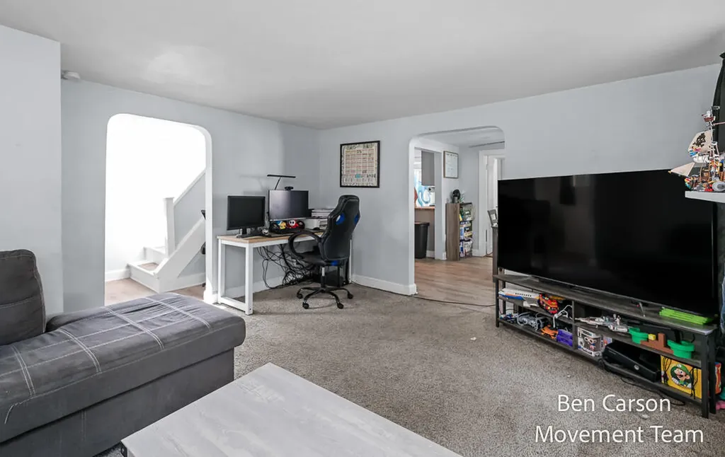 2164 Letart Avenue Muskegon City MI 49441