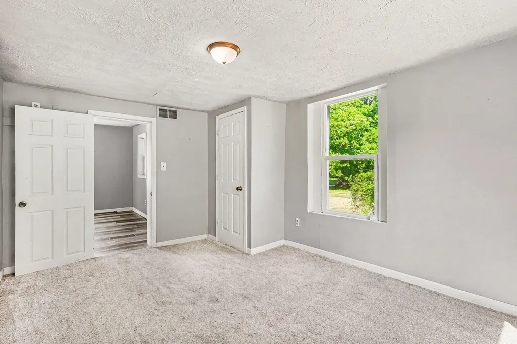 34 E Washington Street Newaygo City MI 49337