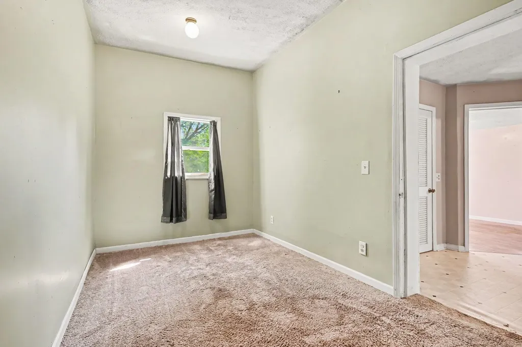 34 E Washington Street Newaygo City MI 49337