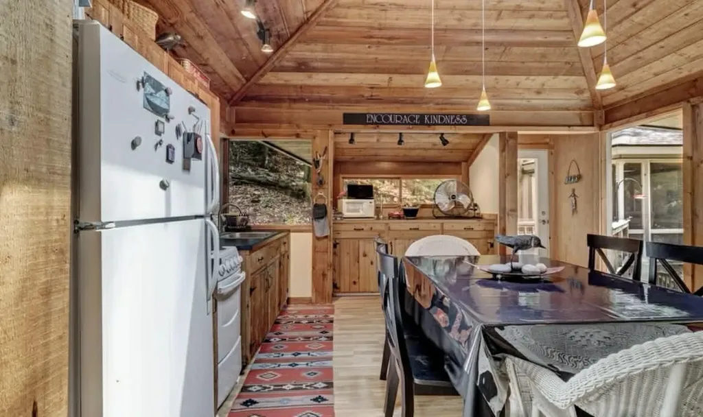 10304 Lost Valley Road White River Township MI 49437