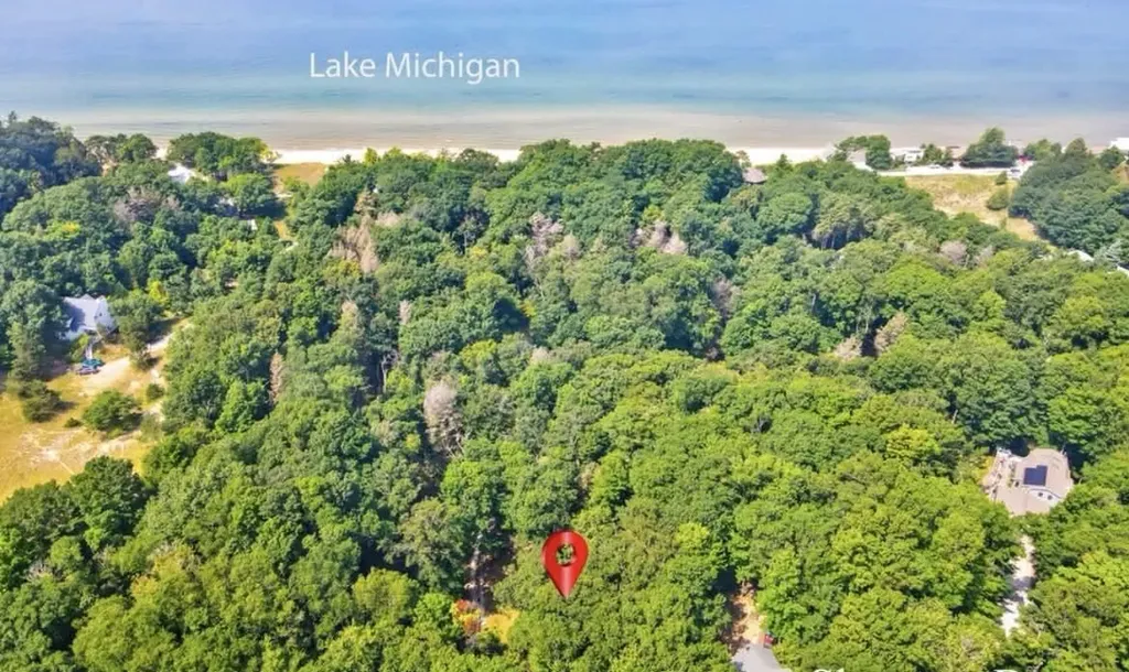 10304 Lost Valley Road White River Township MI 49437