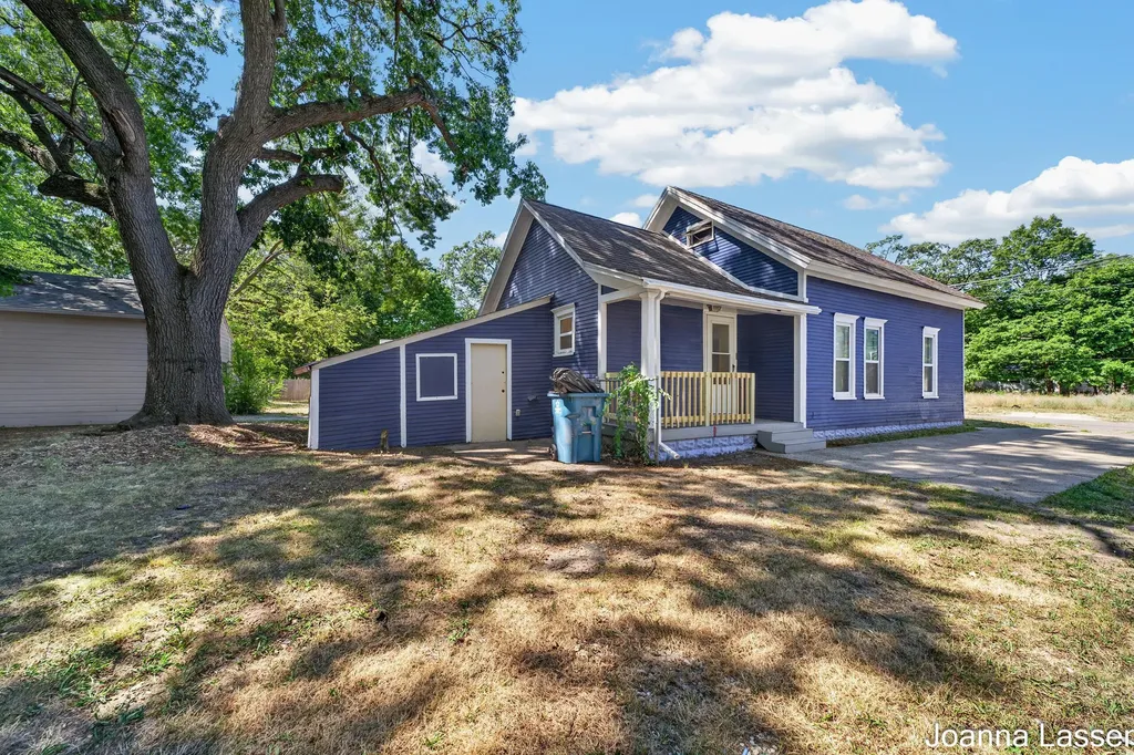 3008 6th Street Muskegon Heights City MI 49444