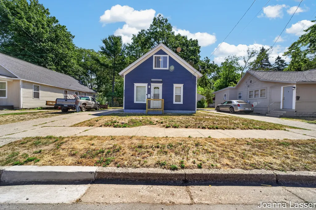 3008 6th Street Muskegon Heights City MI 49444