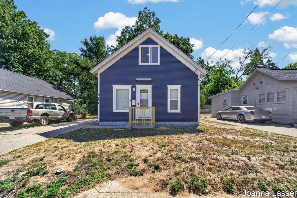 3008 6th Street Muskegon Heights City MI 49444