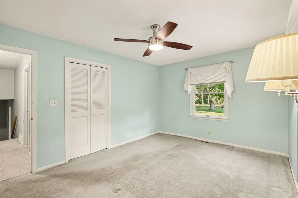 18796 N Fruitport Road Spring Lake Township MI 49456