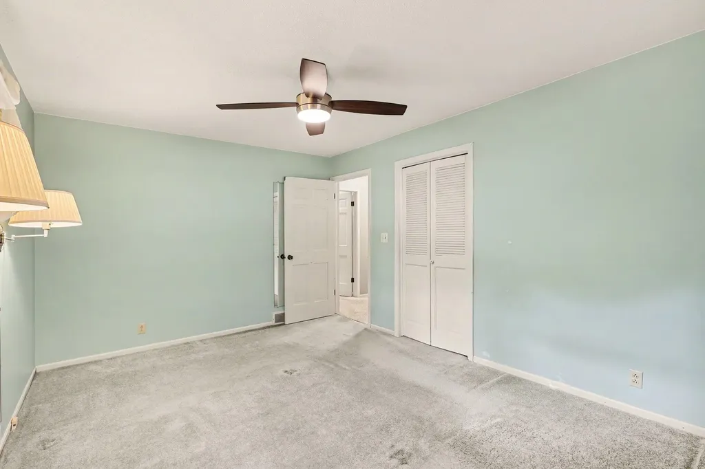 18796 N Fruitport Road Spring Lake Township MI 49456