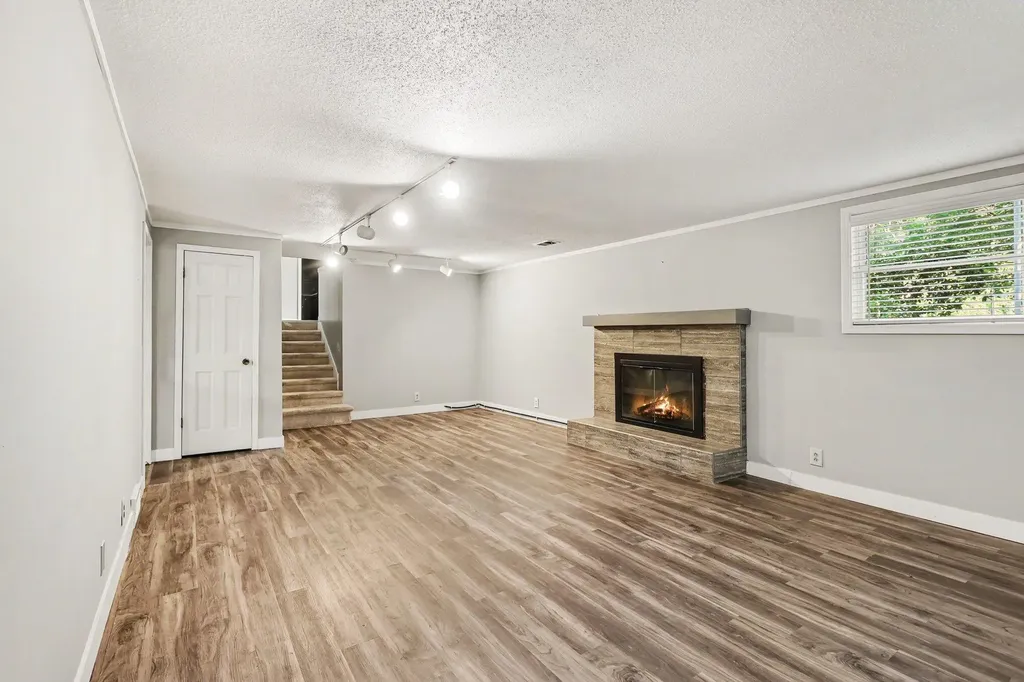 18796 N Fruitport Road Spring Lake Township MI 49456