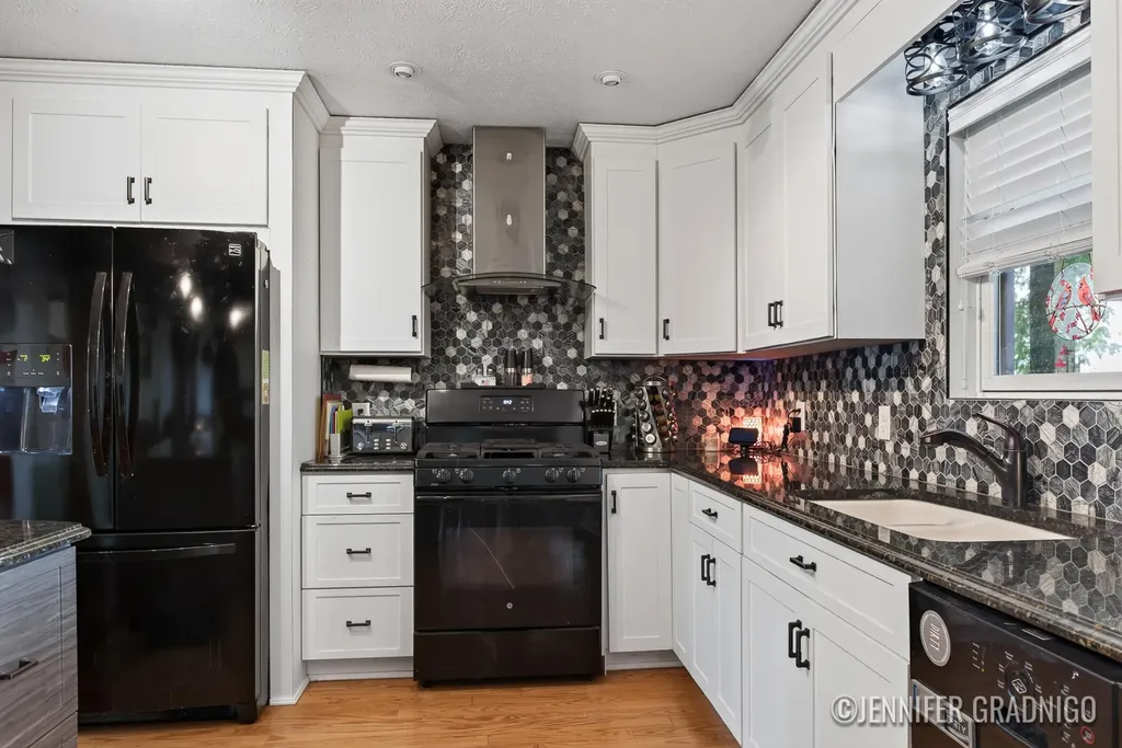 3930 Allegan Dam Road Valley Township MI 49010