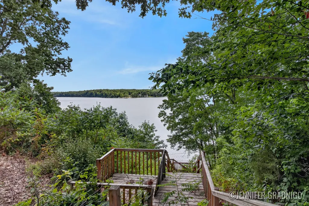 3930 Allegan Dam Road Valley Township MI 49010