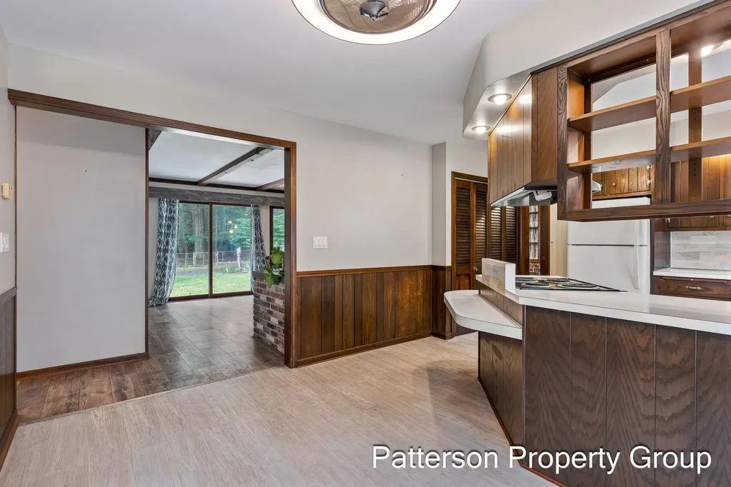 5087 Lake Harbor Road Norton Shores City MI 49441