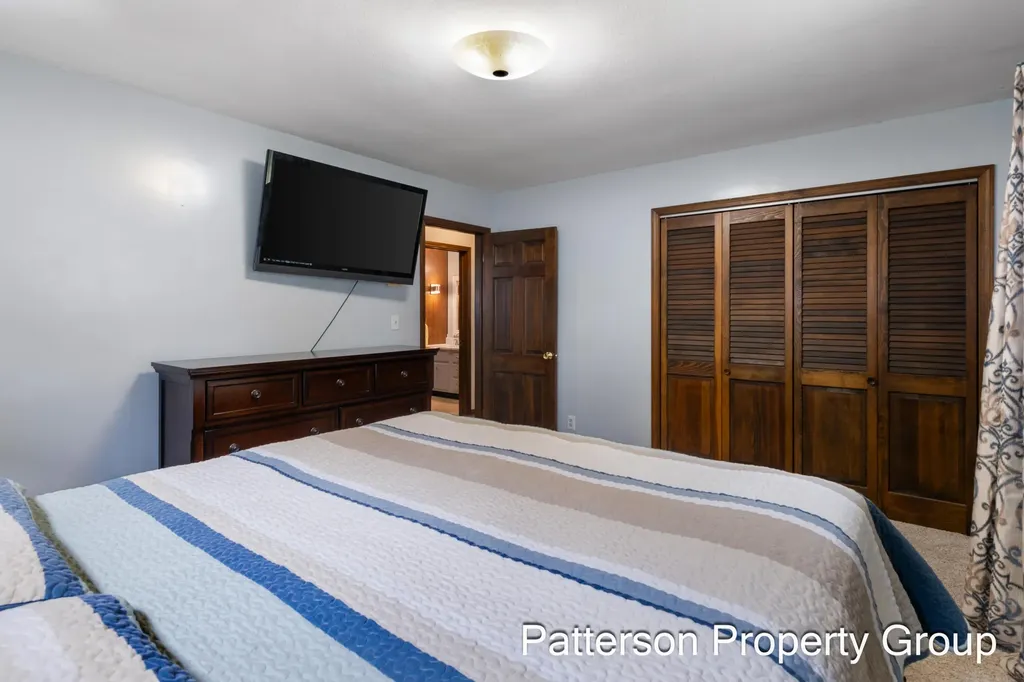5087 Lake Harbor Road Norton Shores City MI 49441