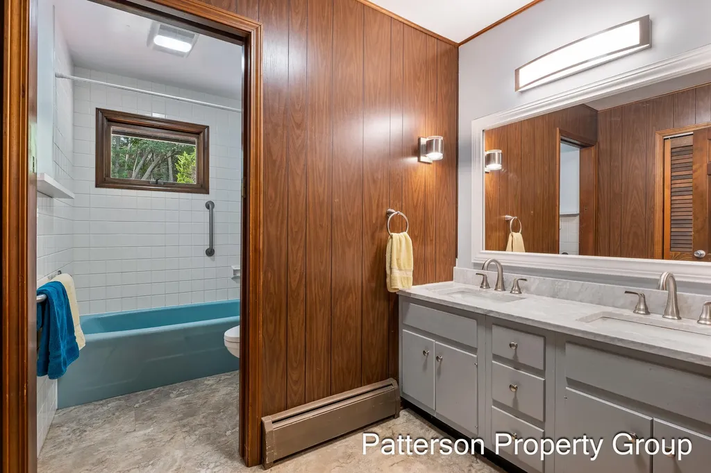 5087 Lake Harbor Road Norton Shores City MI 49441