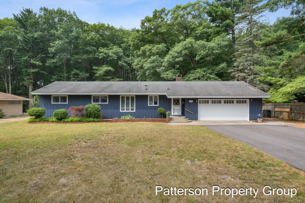 5087 Lake Harbor Road Norton Shores City MI 49441