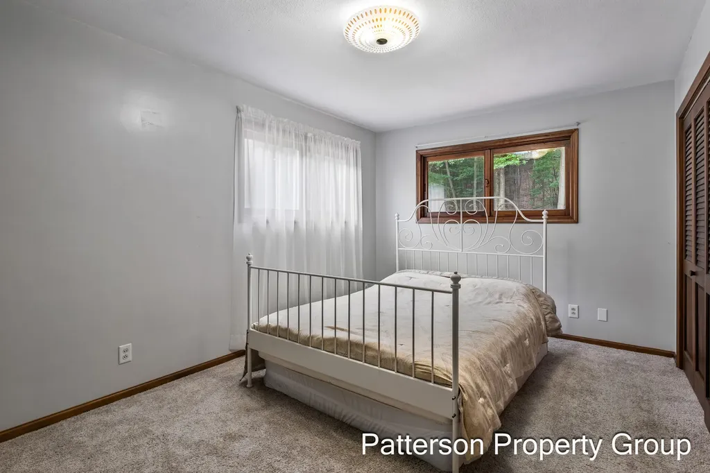 5087 Lake Harbor Road Norton Shores City MI 49441