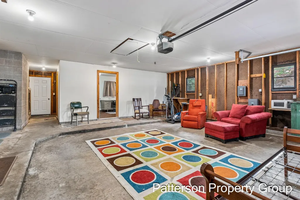 5087 Lake Harbor Road Norton Shores City MI 49441