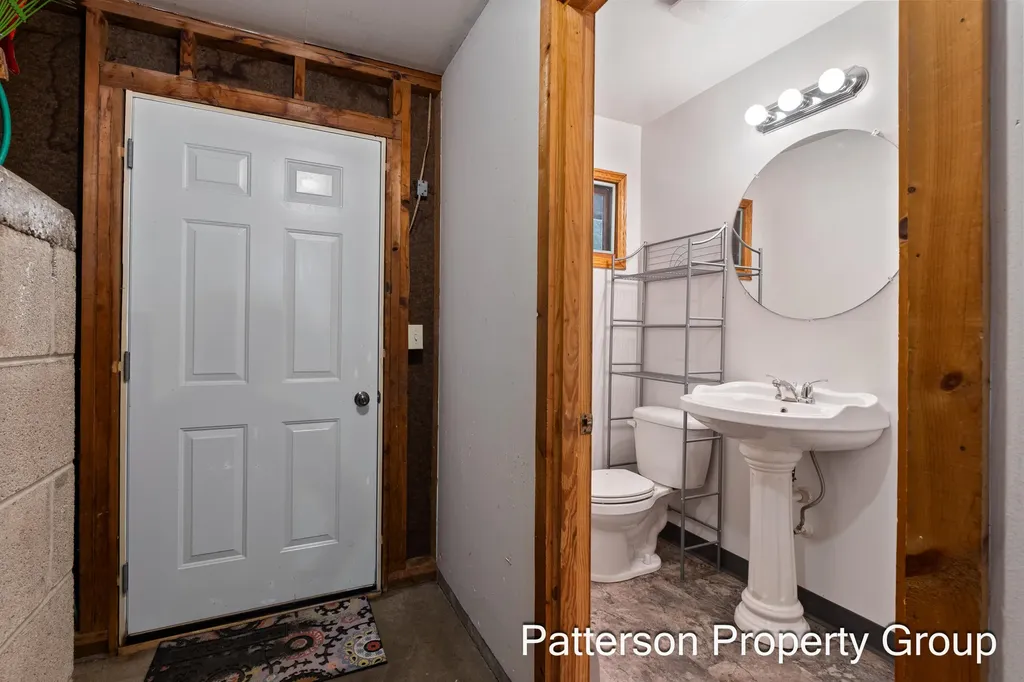 5087 Lake Harbor Road Norton Shores City MI 49441