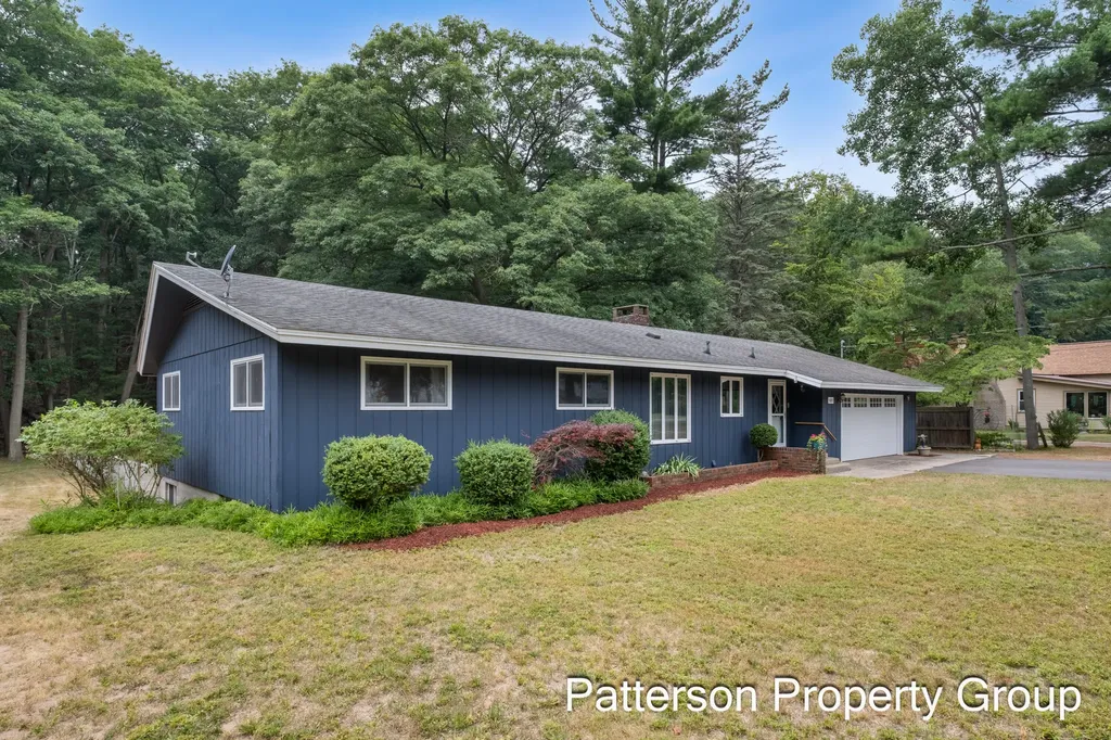 5087 Lake Harbor Road Norton Shores City MI 49441