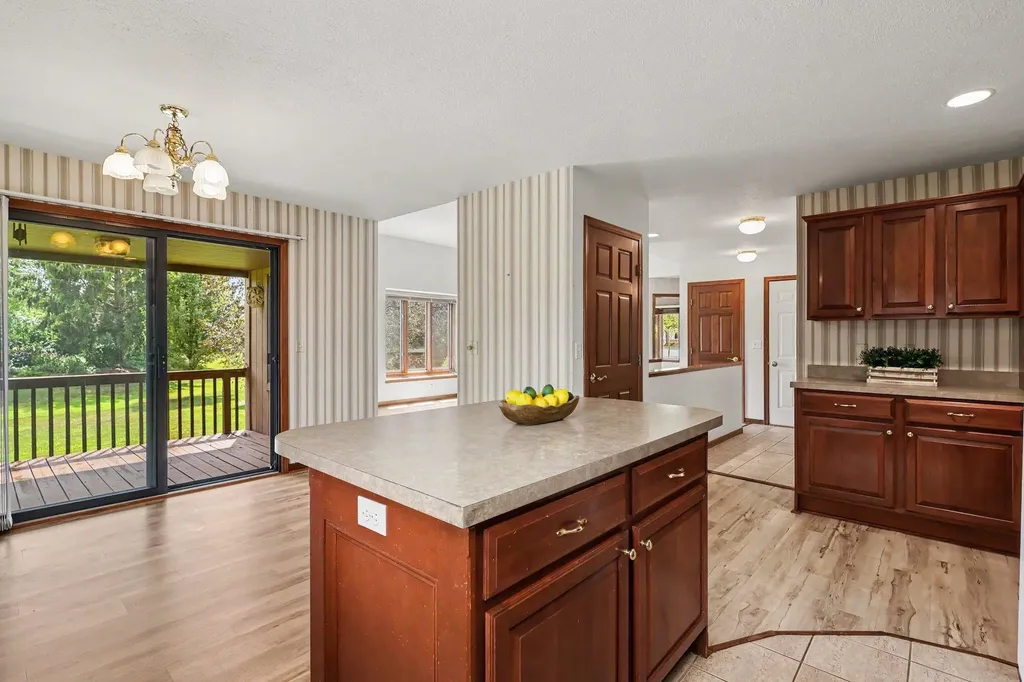 217 Parkside Drive Zeeland City MI 49464