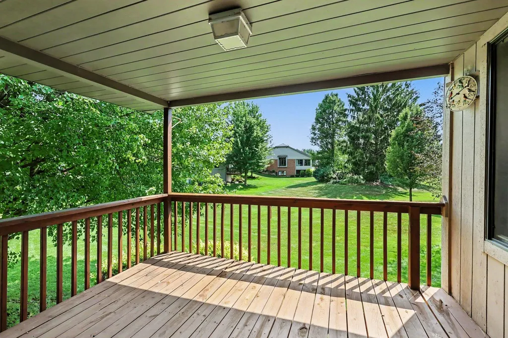 217 Parkside Drive Zeeland City MI 49464
