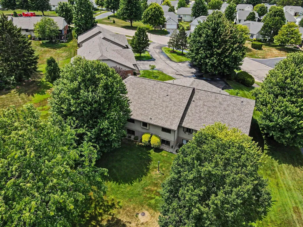 217 Parkside Drive Zeeland City MI 49464